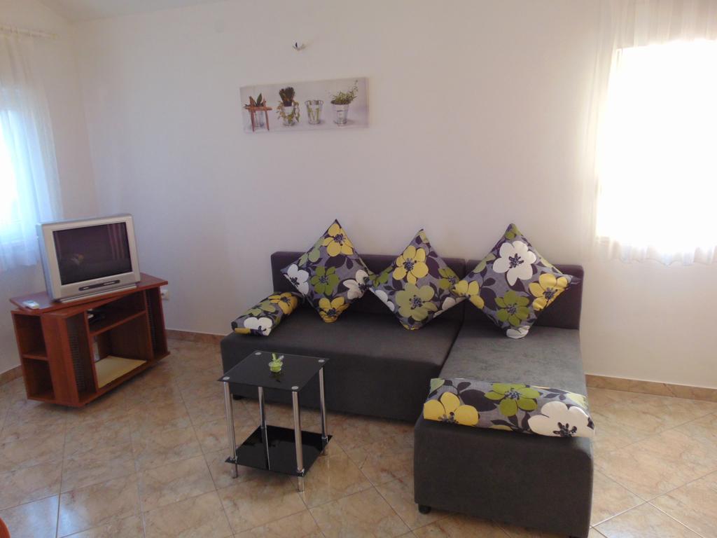Apartments Borozan Vinišće Szoba fotó