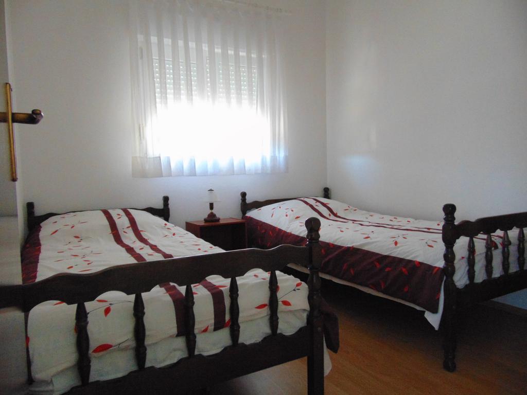 Apartments Borozan Vinišće Szoba fotó