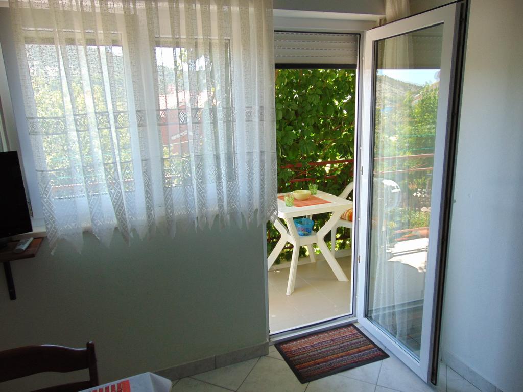 Apartments Borozan Vinišće Szoba fotó